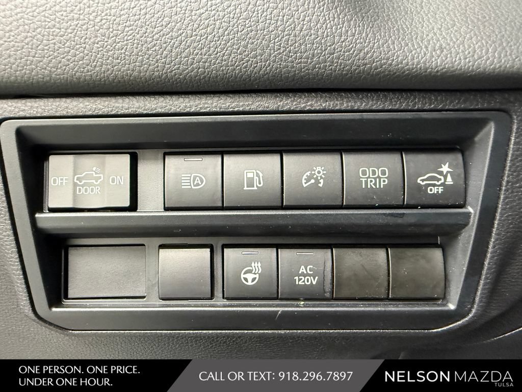 Used 2023 Toyota Tundra Limited AWD/4WD image 23