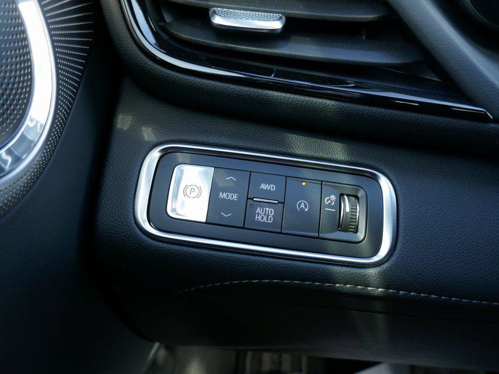 New 2026 Buick Enclave Avenir w/ Super Cruise Package image 15