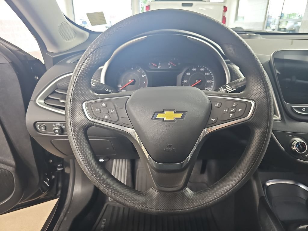 Certified 2022 Chevrolet Malibu LT FWD image 22