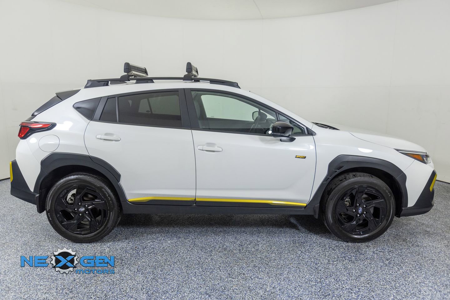 Used 2024 Subaru Crosstrek 2.5i Sport w/ Crosstrek Mirror Package image 8