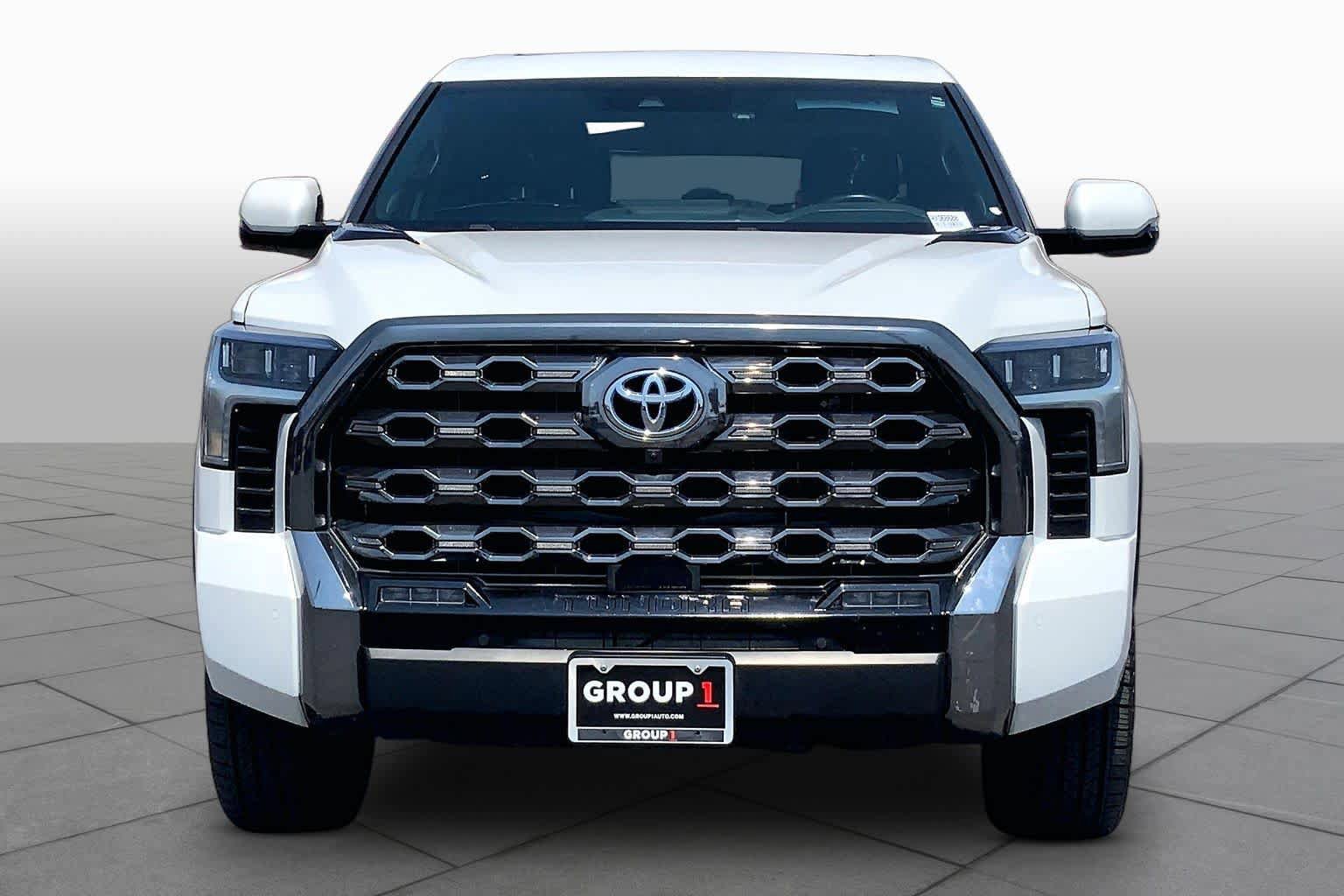 Used 2024 Toyota Tundra Platinum AWD/4WD image 4