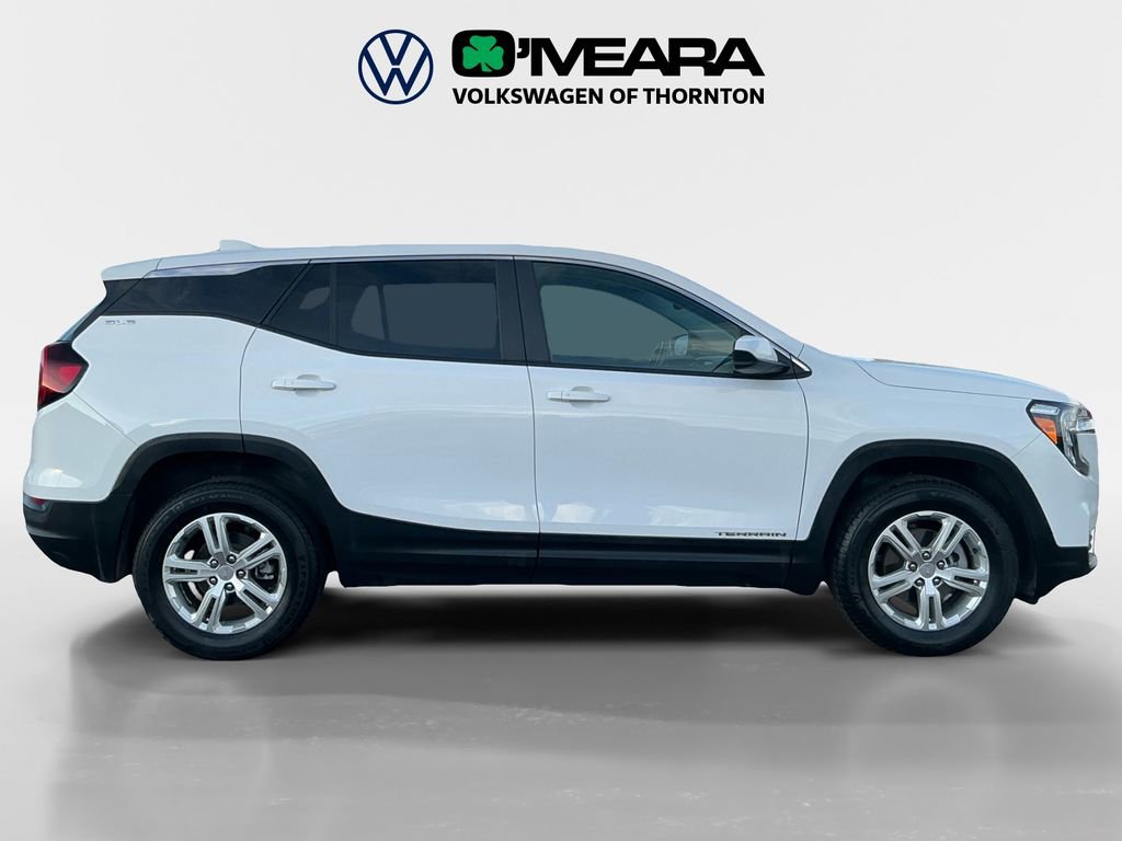 Used 2024 GMC Terrain SLE image 6