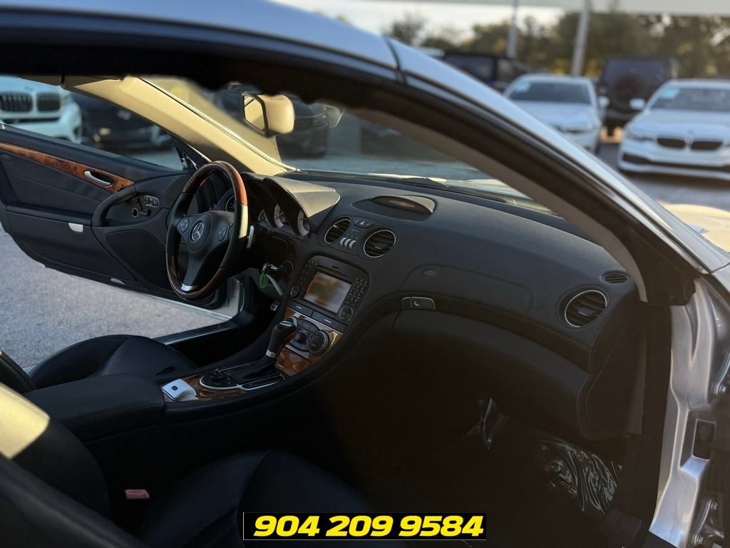 Used 2009 Mercedes-Benz SL 550 image 25