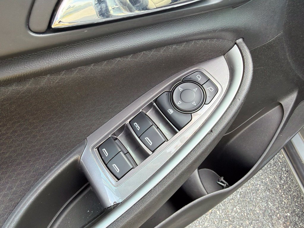 Used 2023 Chevrolet Malibu LT FWD image 14