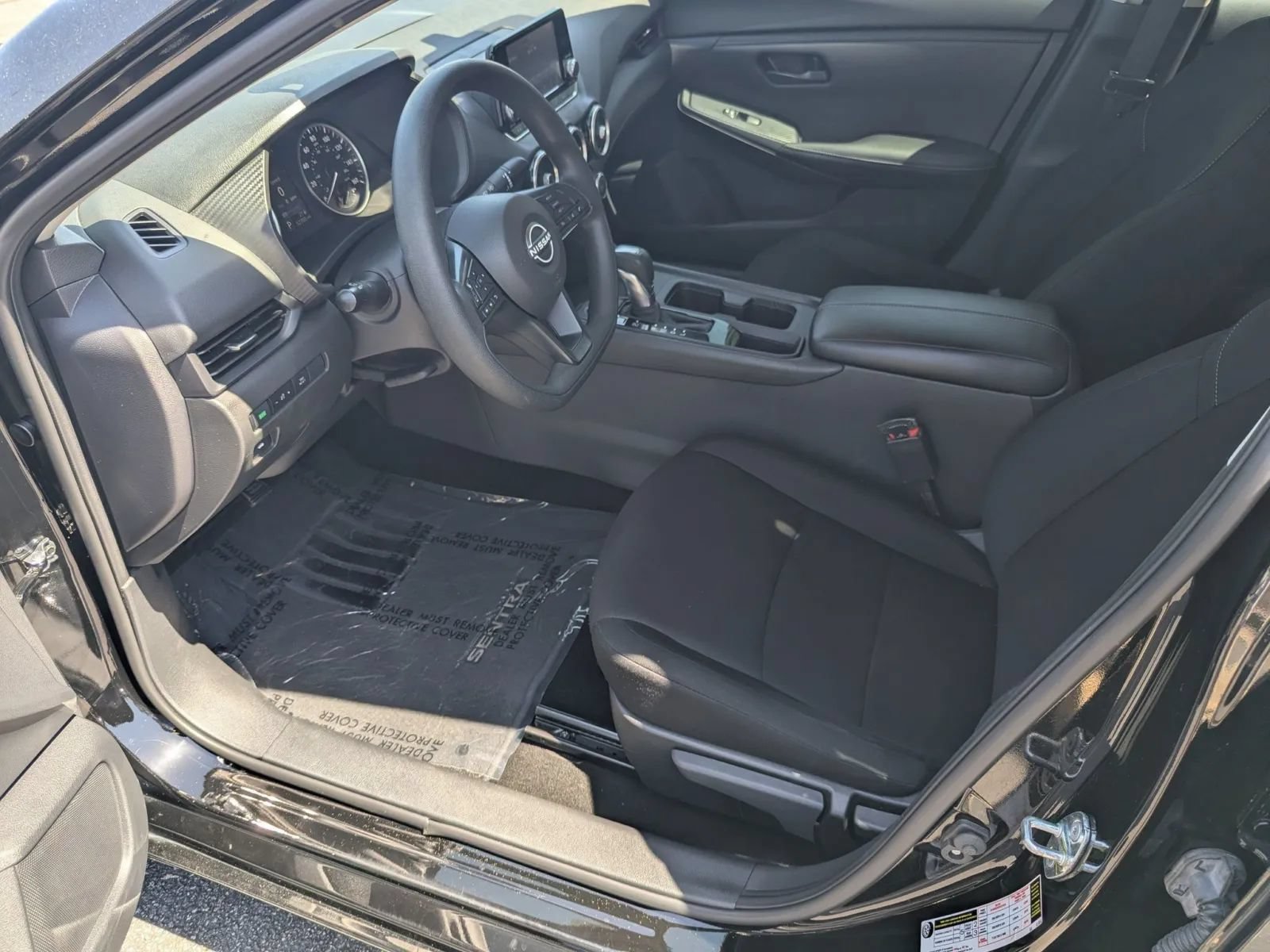 Used 2024 Nissan Sentra S FWD image 9
