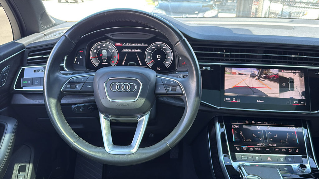 Used 2021 Audi Q7 3.0T Premium Plus AWD/4WD image 32