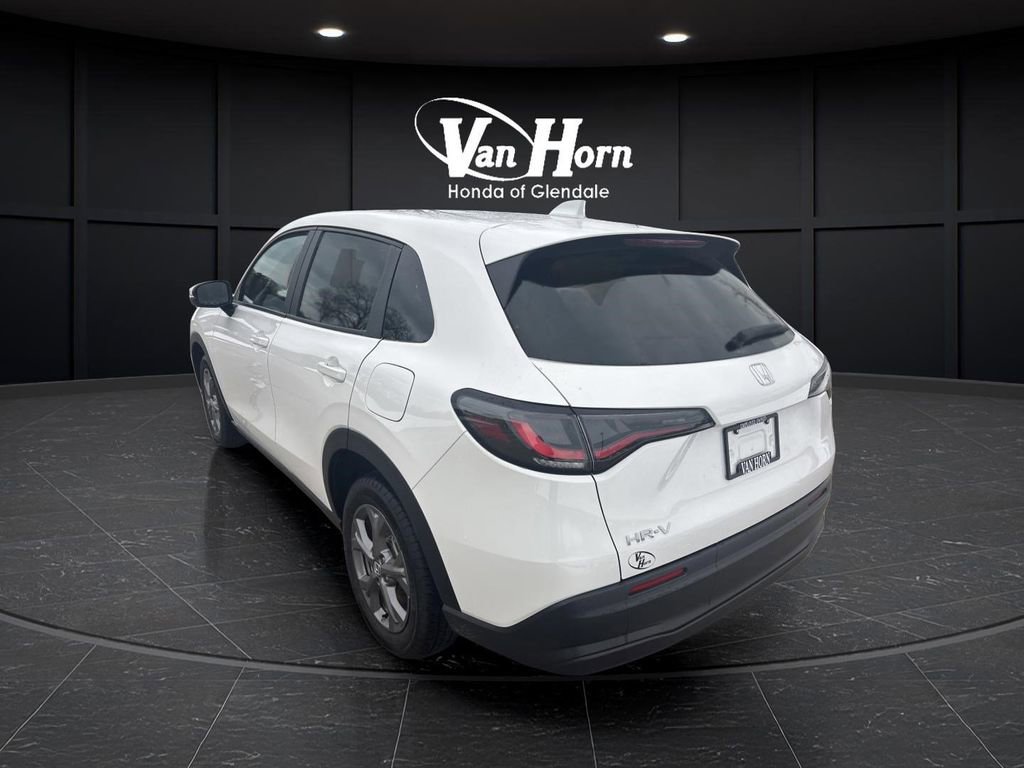 Used 2026 Honda HR-V LX image 3