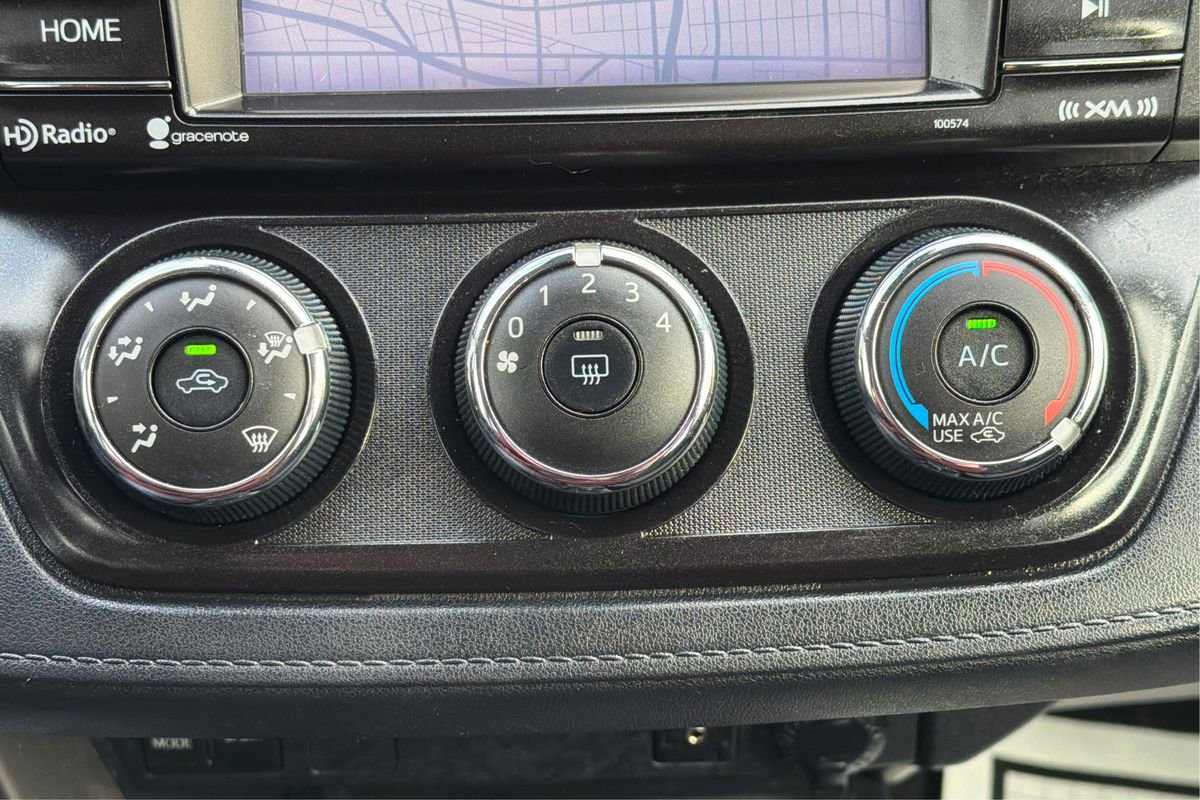 Used 2018 Toyota RAV4 LE w/ All Weather Liner Package image 29