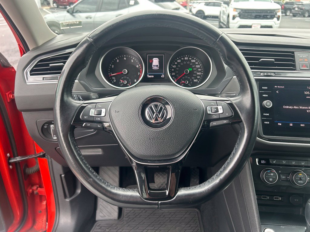 Used 2018 Volkswagen Tiguan SE AWD/4WD image 20