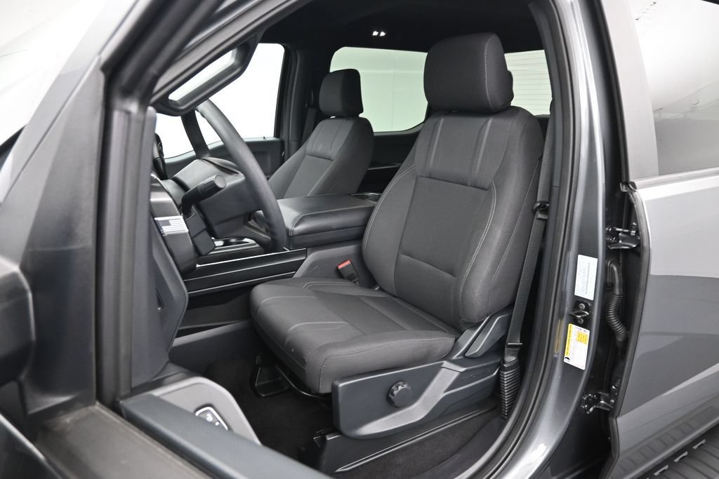 Used 2026 Ford F150 STX w/ Equipment Group 200A RWD image 9