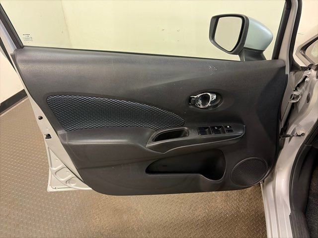 Used 2019 Nissan Versa Note SV FWD image 14