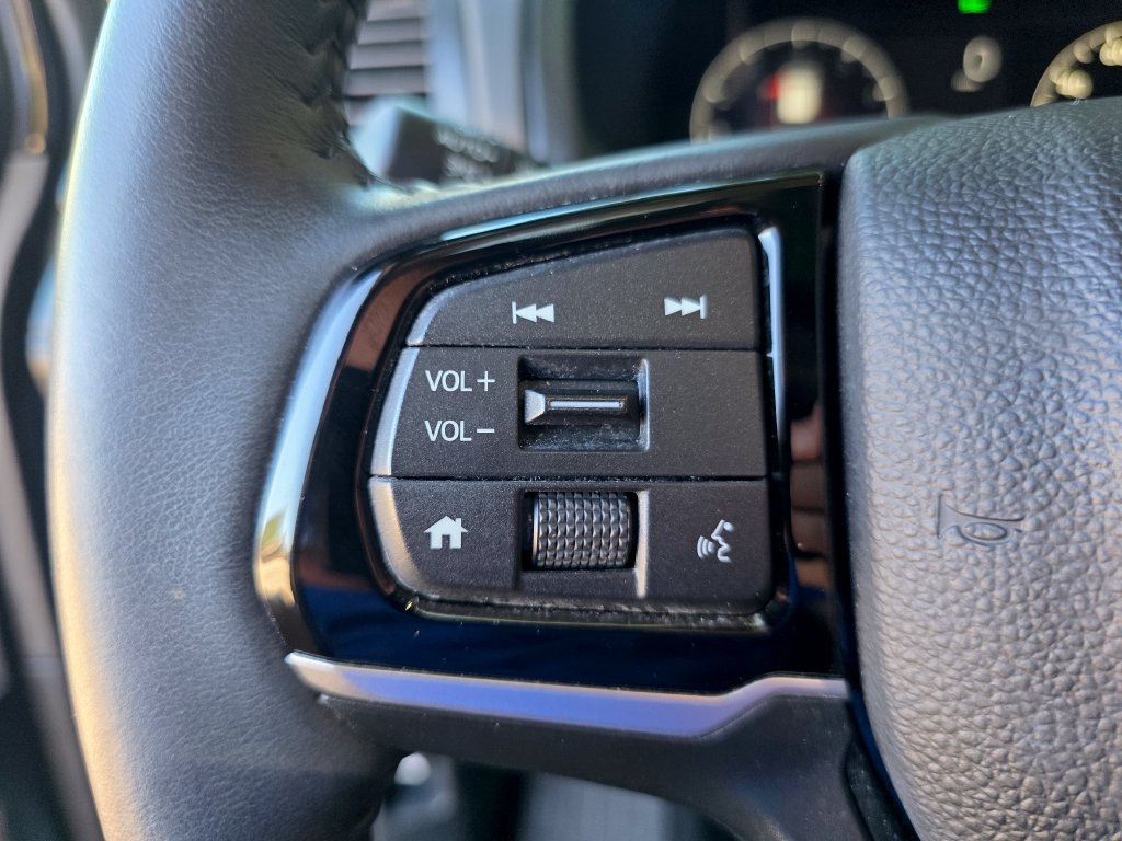 Used 2026 Honda Odyssey Touring image 24