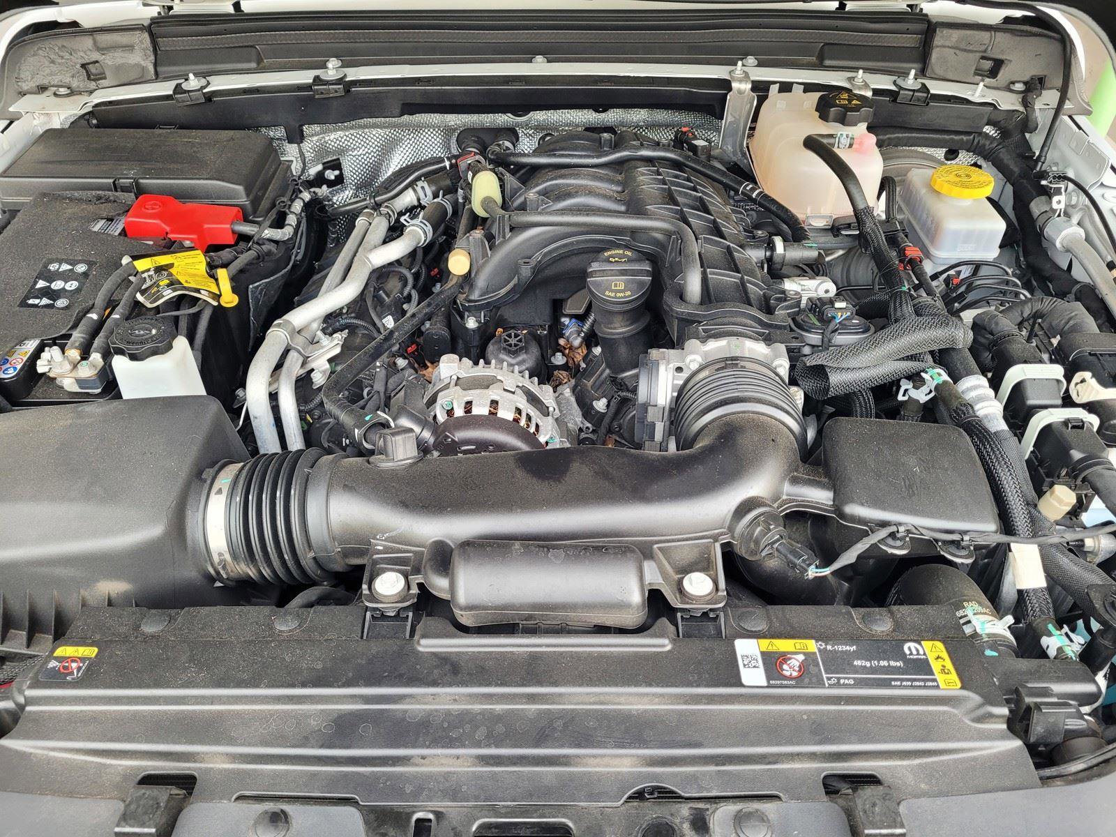 Used 2024 Jeep Wrangler Sport S image 36