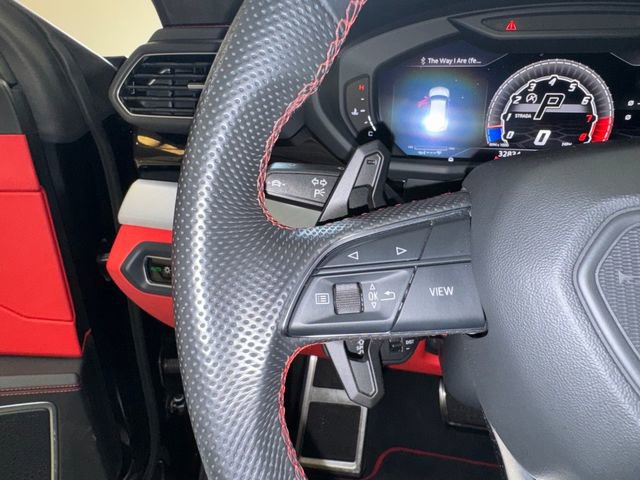 Used 2020 Lamborghini Urus AWD/4WD image 18