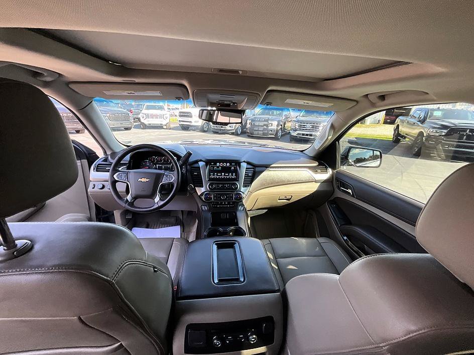 Used 2019 Chevrolet Tahoe LT w/ Luxury Package AWD/4WD image 36
