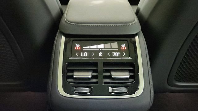 New 2026 Volvo XC90 T8 Core w/ Protection Package Premier AWD/4WD image 30