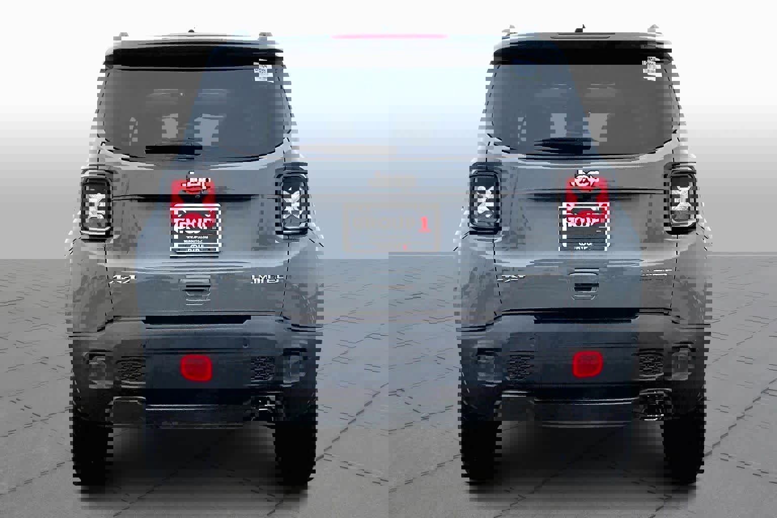 Used 2020 Jeep Renegade Limited w/ Advanced Technology Group image 5