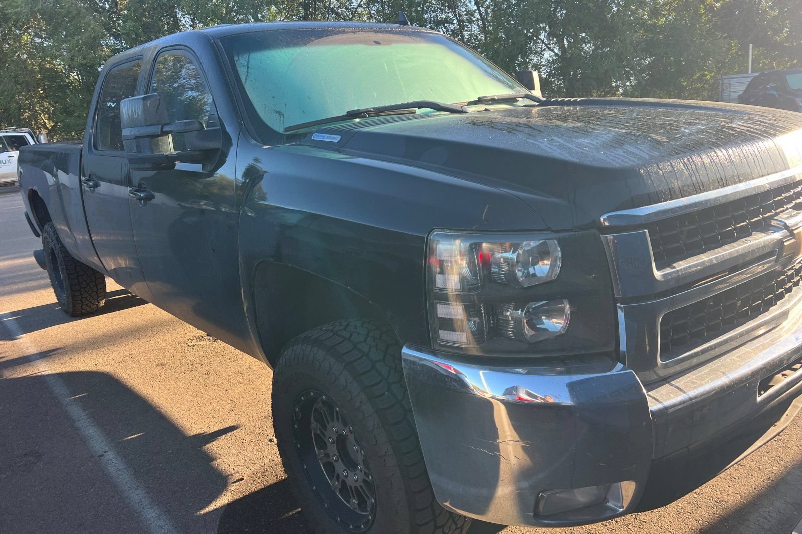 Used 2007 Chevrolet Silverado 2500 LTZ w/ Safety Package AWD/4WD image 2
