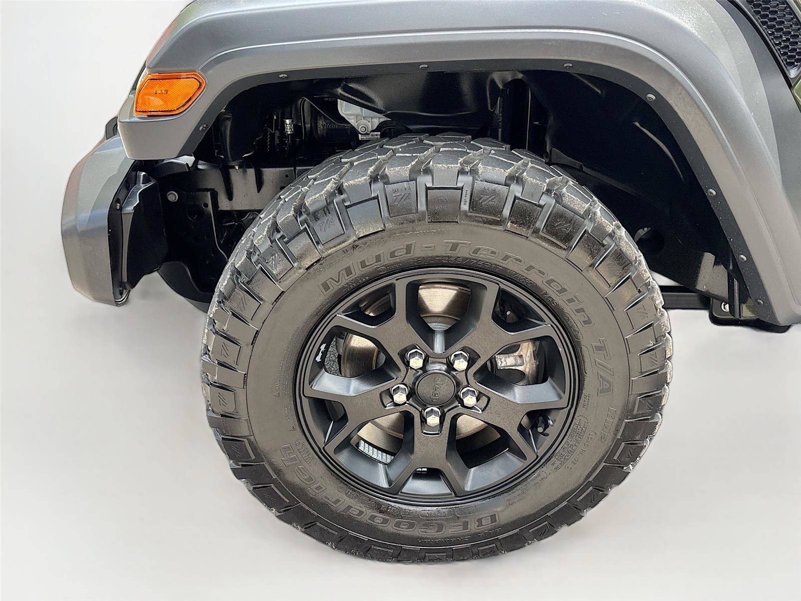Used 2023 Jeep Wrangler Unlimited Sport AWD/4WD image 29