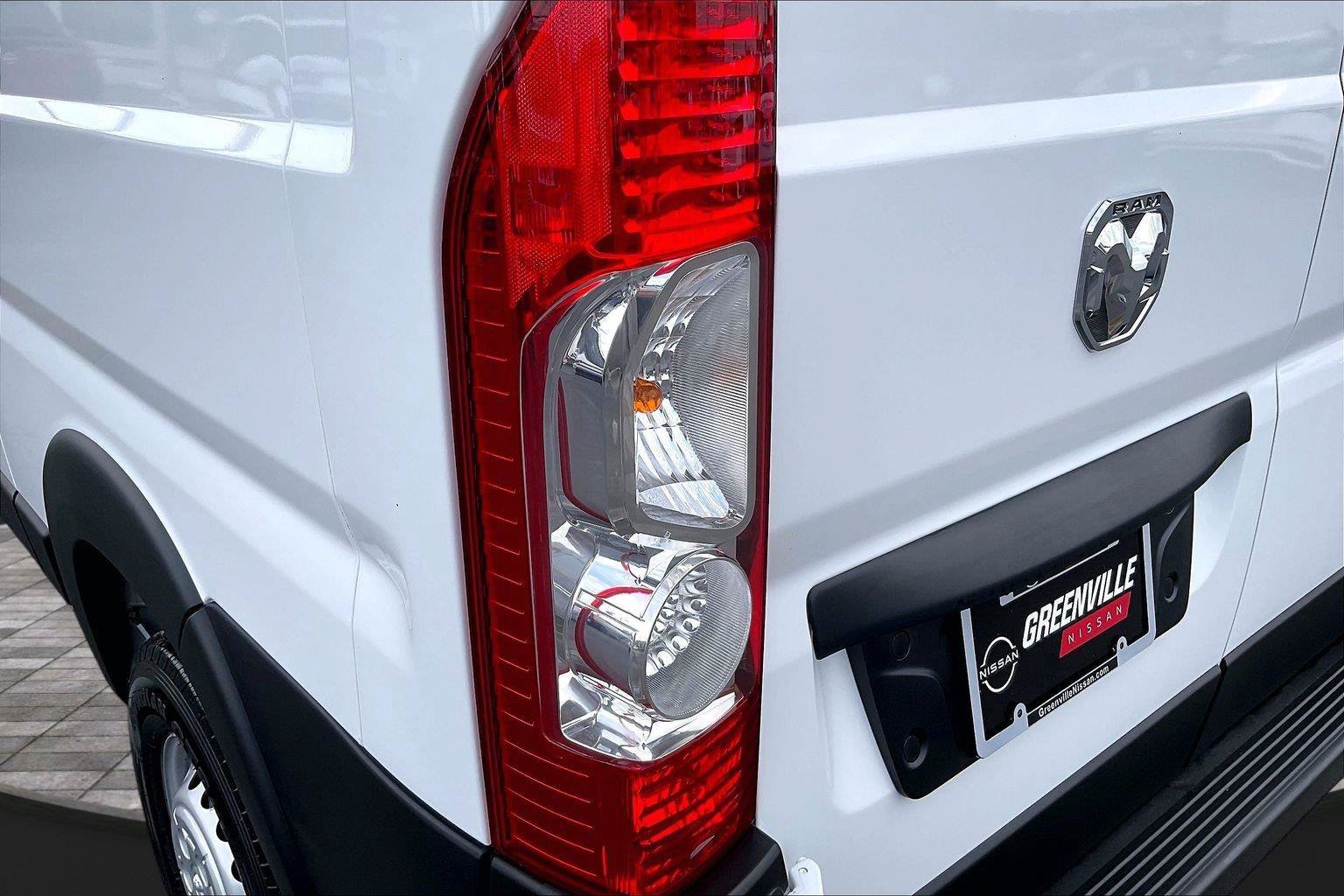 Used 2025 RAM ProMaster 2500 w/ Convenience Group FWD image 29