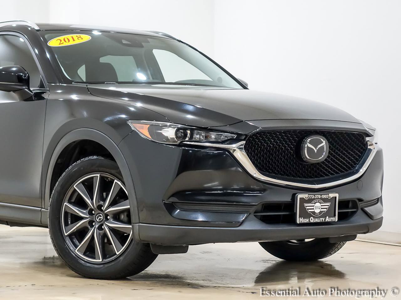 Used 2018 MAZDA CX-5 Touring w/ Preferred Equipment Package image 2