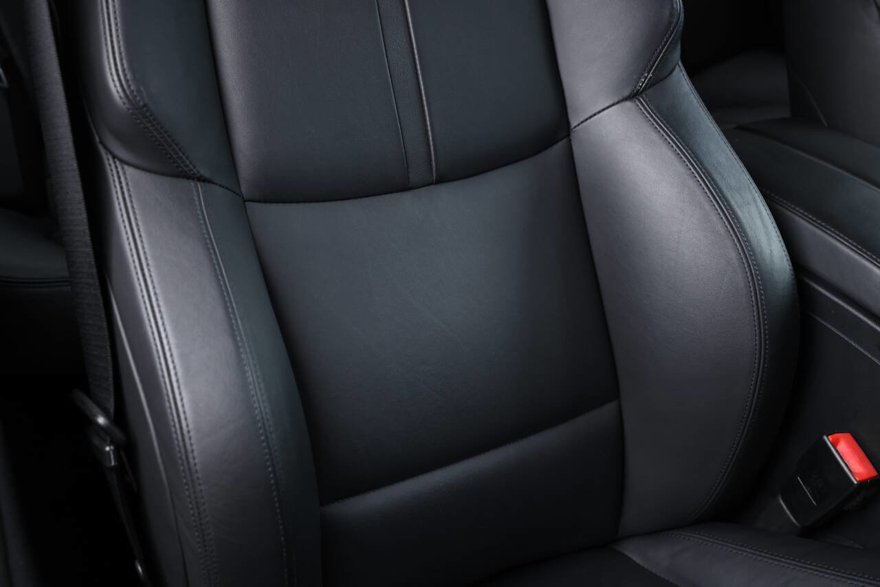 Used 2011 BMW M3 Sedan image 91