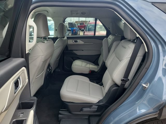New 2026 Ford Explorer Active w/ Active Comfort Package AWD/4WD image 12