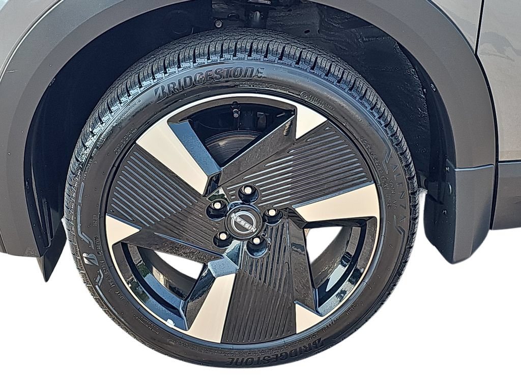 Used 2026 Nissan Kicks SR FWD image 29