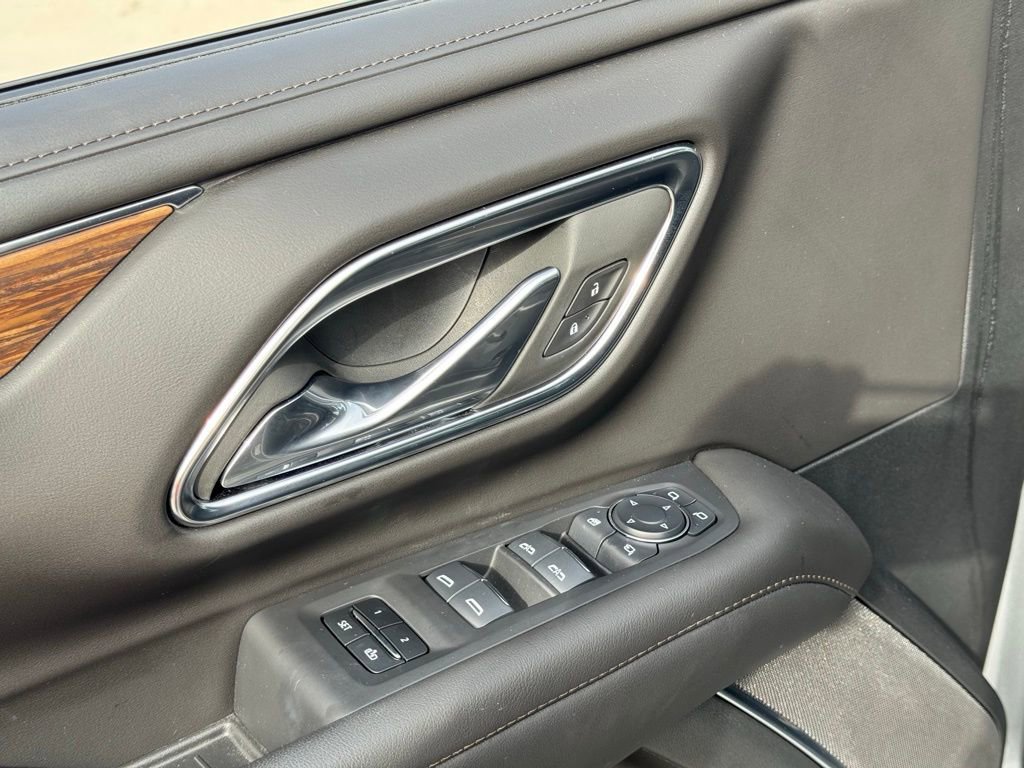 Used 2024 Chevrolet Tahoe High Country w/ Advanced Technology Package AWD/4WD image 22