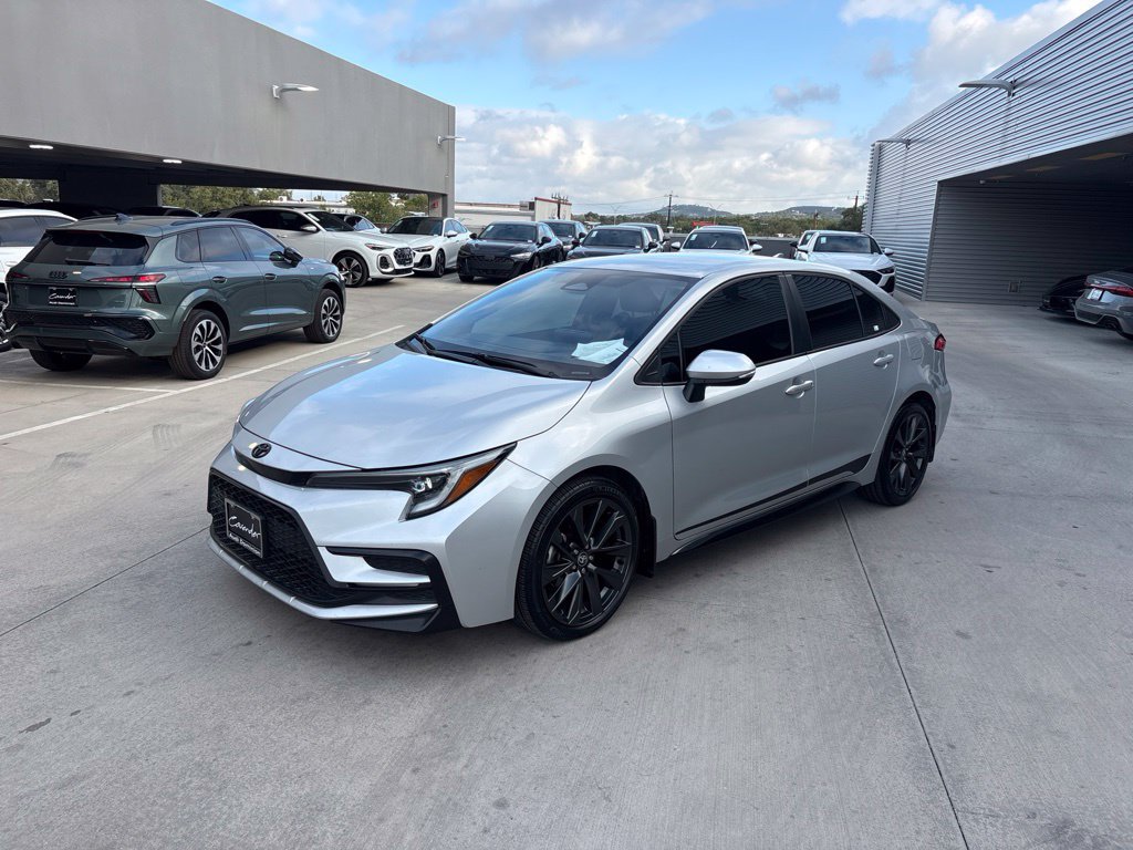 Used 2024 Toyota Corolla SE FWD image 6