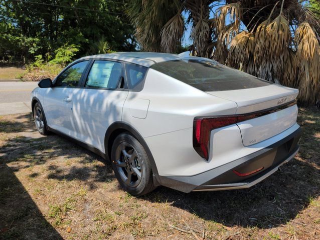 New 2026 Kia K4 FWD image 5