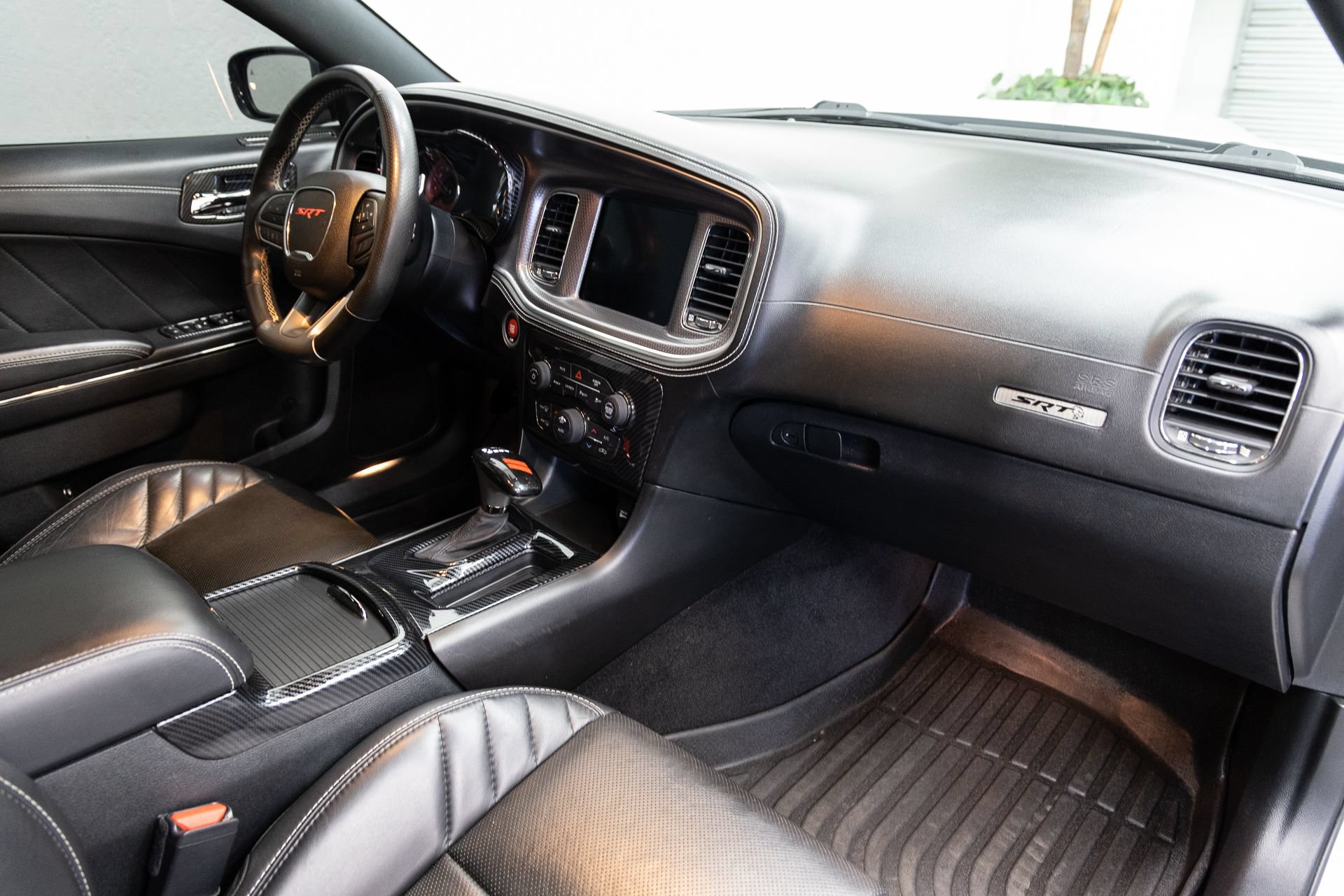 Used 2019 Dodge Charger SRT Hellcat w/ Harman/Kardon Audio Group RWD image 13