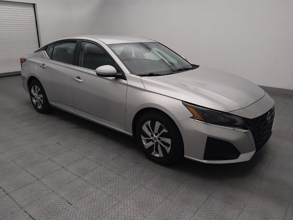 Used 2023 Nissan Altima 2.5 S FWD image 11