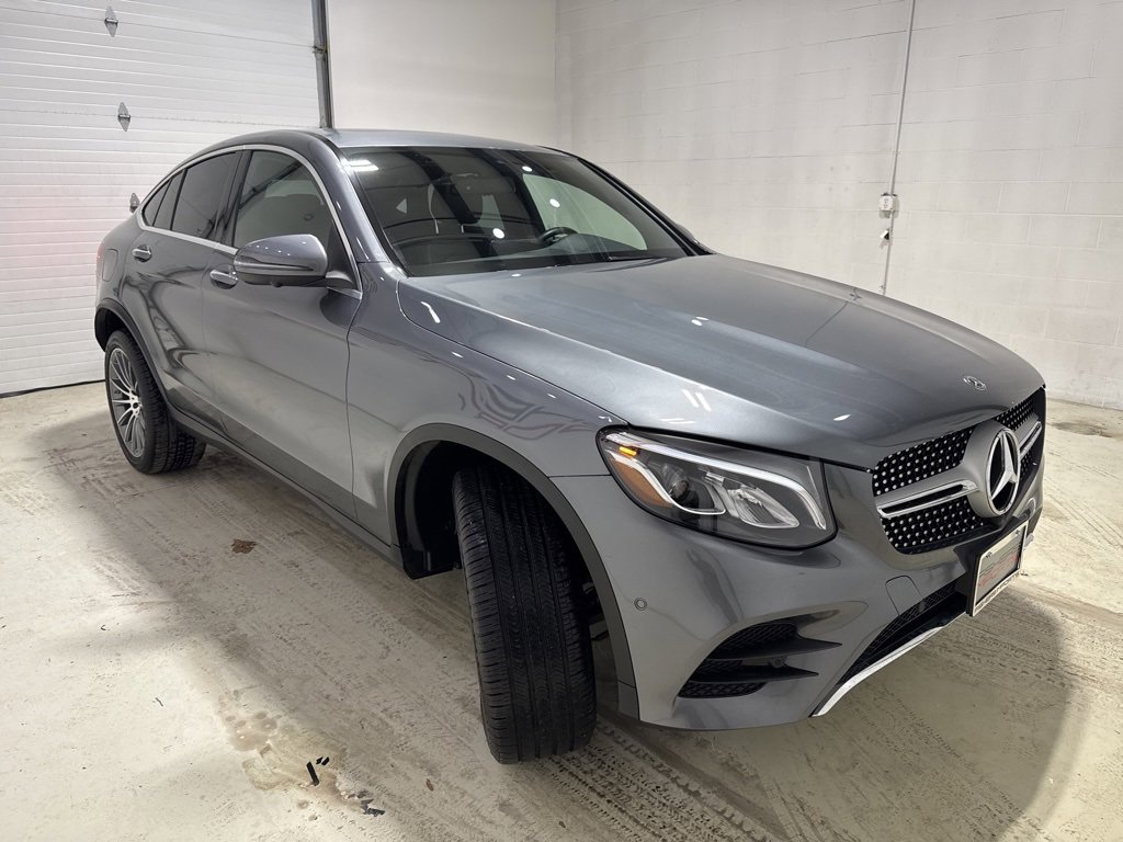 Used 2019 Mercedes-Benz GLC 300 4MATIC Coupe image 3