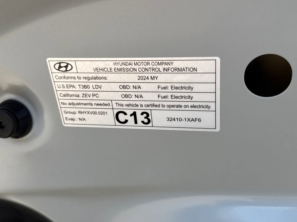 Used 2024 Hyundai Ioniq 6 SEL RWD image 9