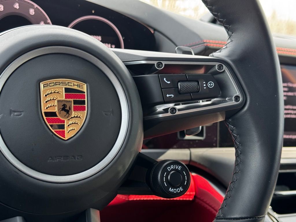 Used 2024 Porsche Panamera image 42