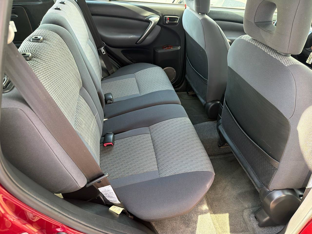 Used 2005 Toyota RAV4 2WD image 11