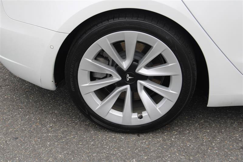 Used 2021 Tesla Model 3 Standard Range Plus RWD image 8