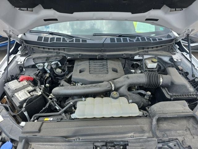 Used 2022 Ford F150 Platinum w/ Equipment Group 701A High AWD/4WD image 9