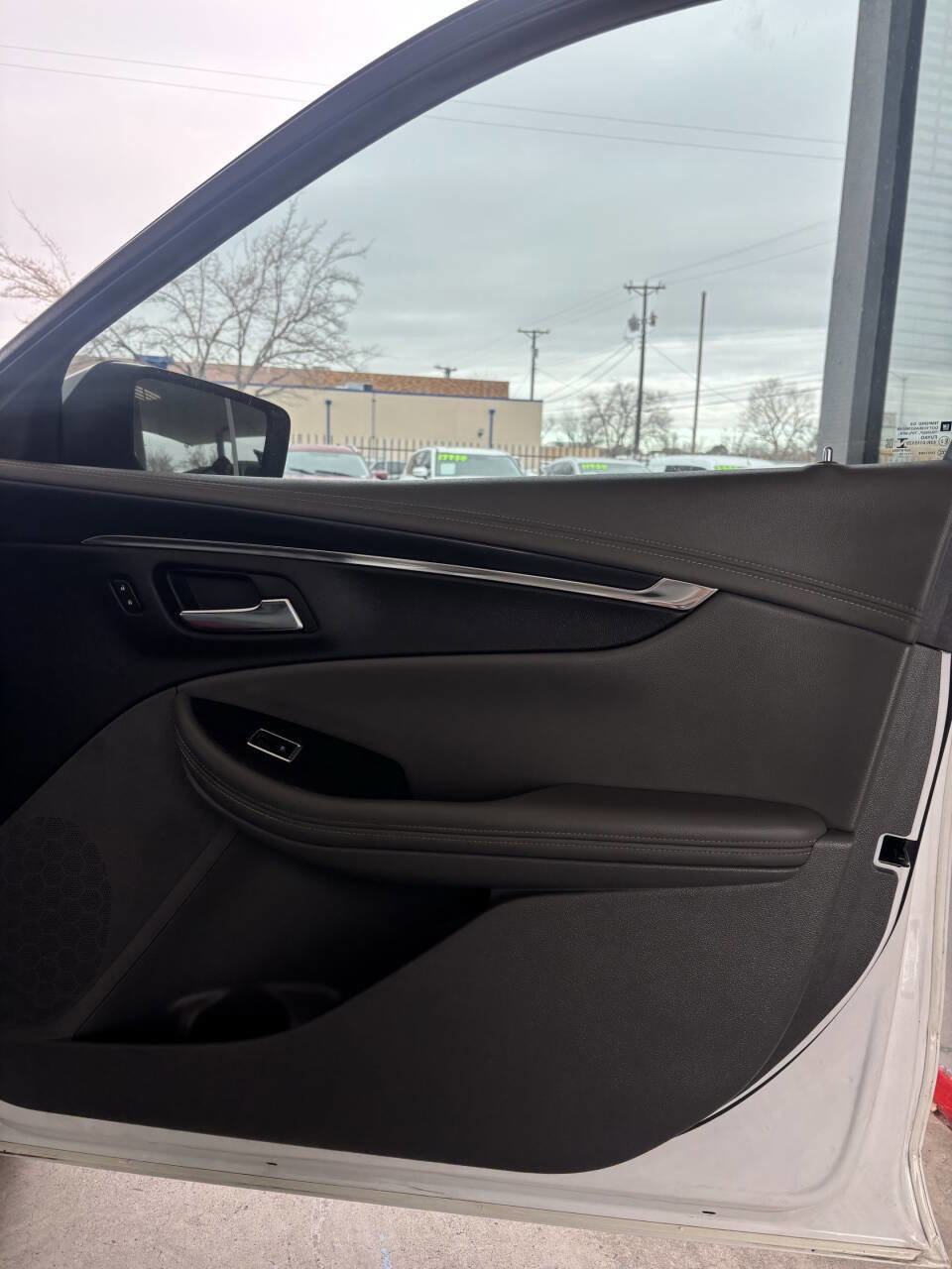 Used 2019 Chevrolet Impala LT image 13
