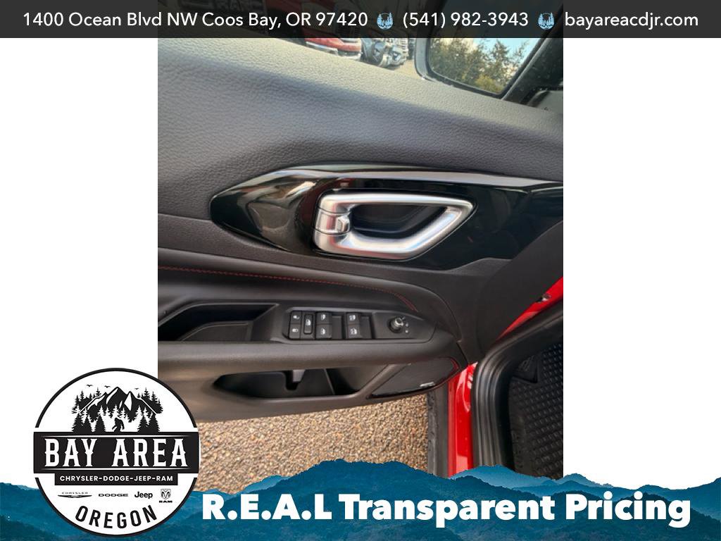 New 2026 Jeep Compass Trailhawk image 12