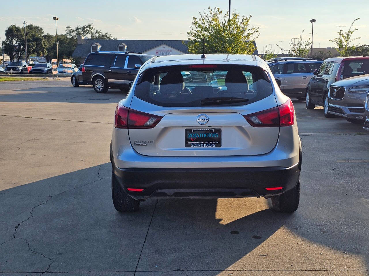 Used 2019 Nissan Rogue Sport S FWD image 6