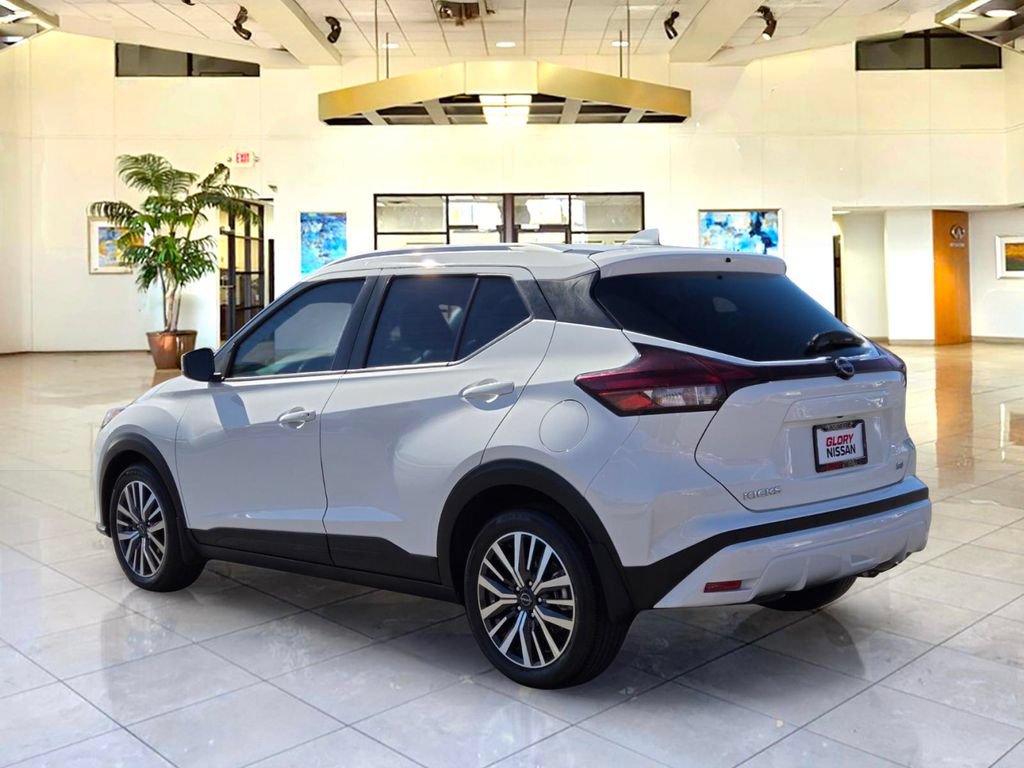 Certified 2022 Nissan Kicks SV FWD image 7