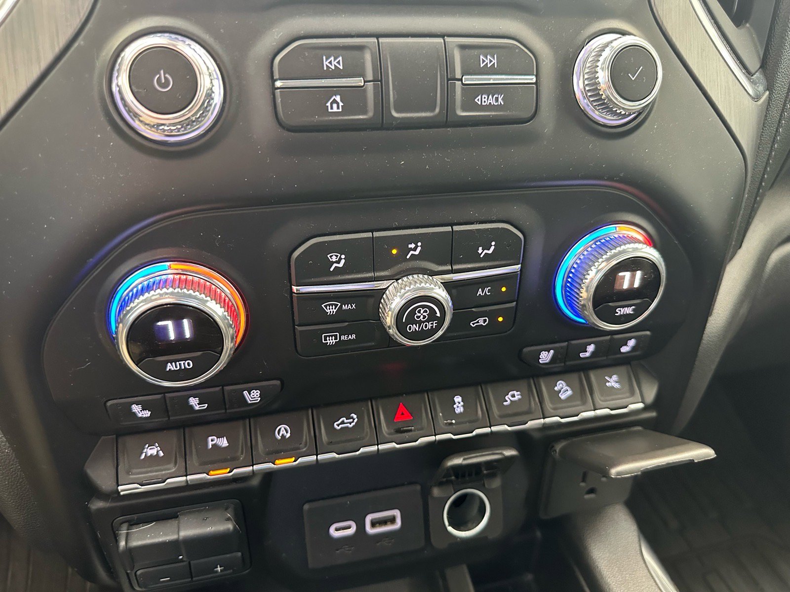 Used 2021 GMC Sierra 1500 Denali w/ Denali Ultimate Package image 45