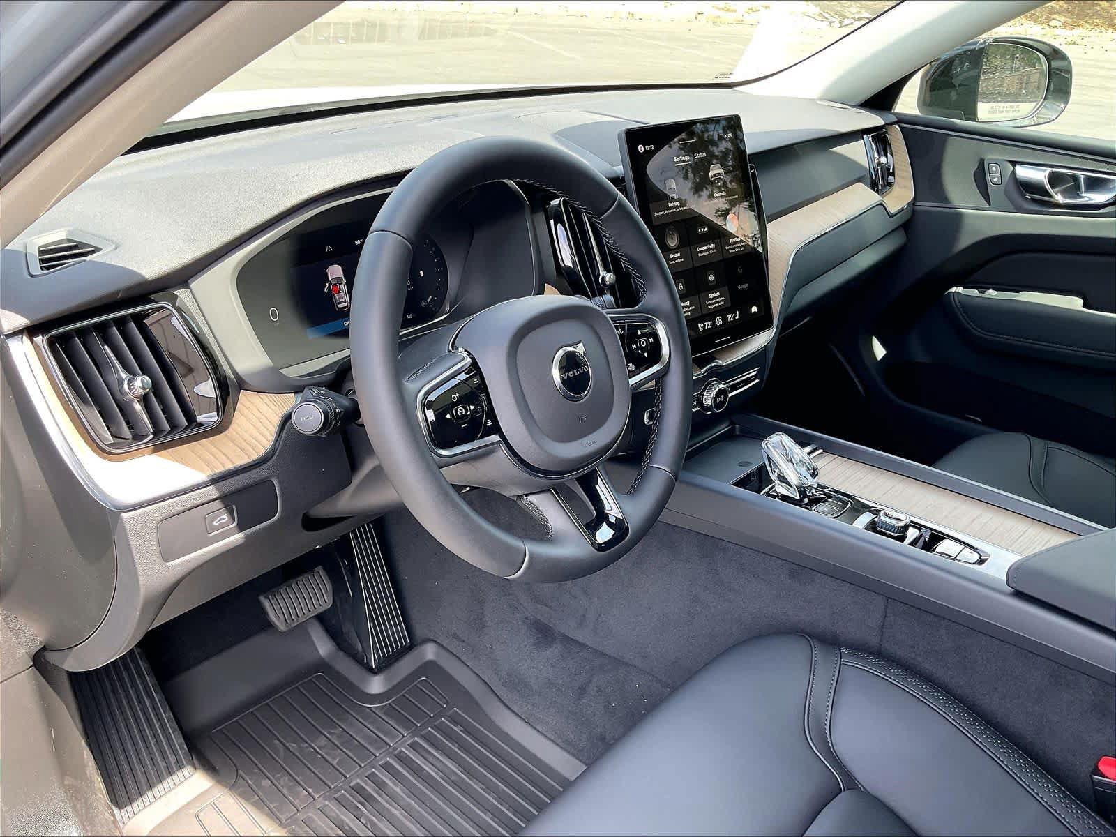 New 2027 Volvo XC60 B5 Core AWD/4WD image 8