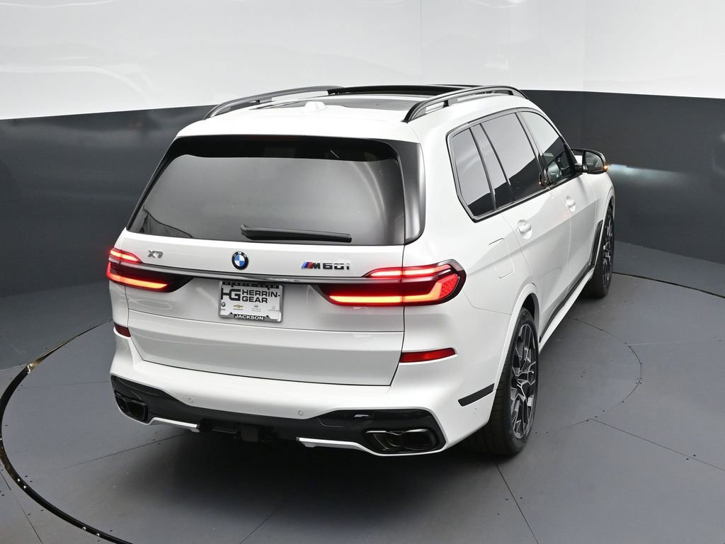 New 2026 BMW X7 M60i image 35