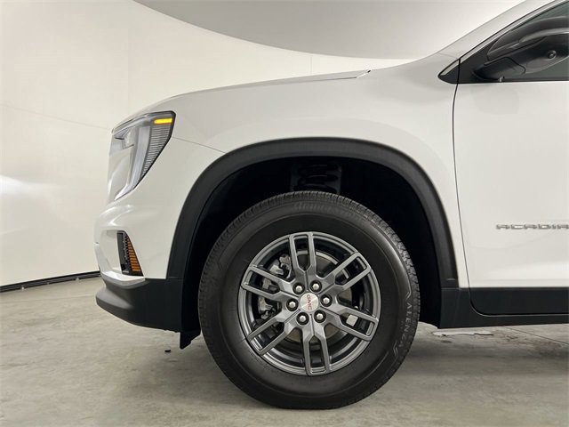 Used 2025 GMC Acadia Elevation image 34