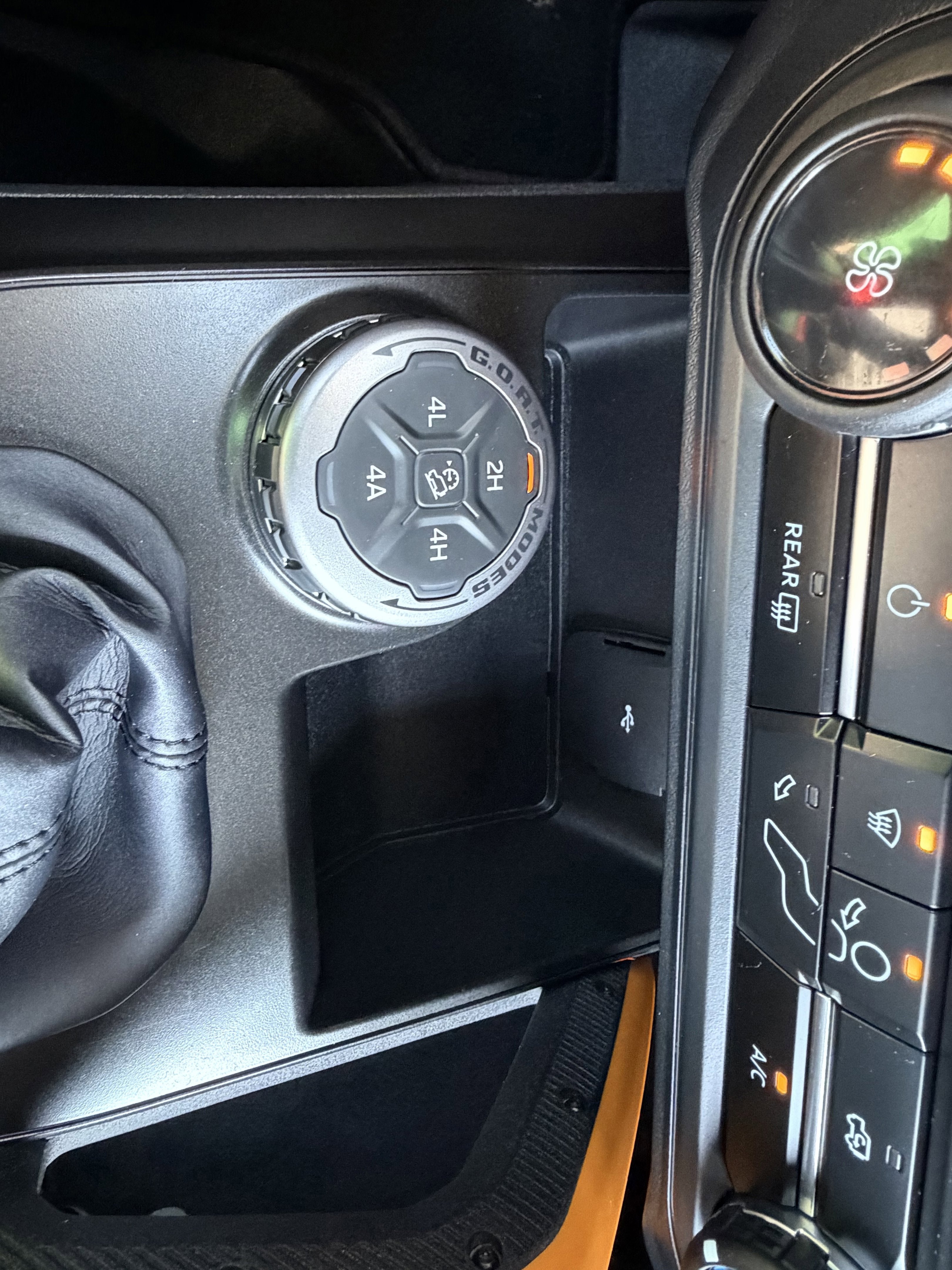 Used 2023 Ford Bronco Badlands image 20