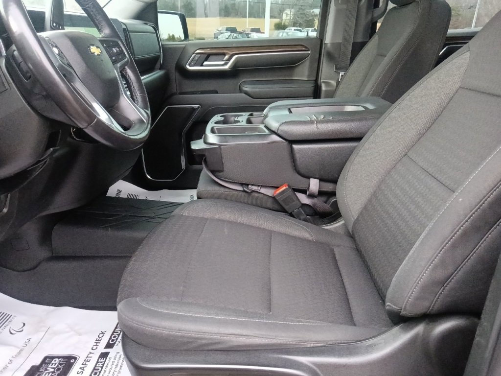 Used 2022 Chevrolet Silverado 1500 LT w/ Protection Package image 15