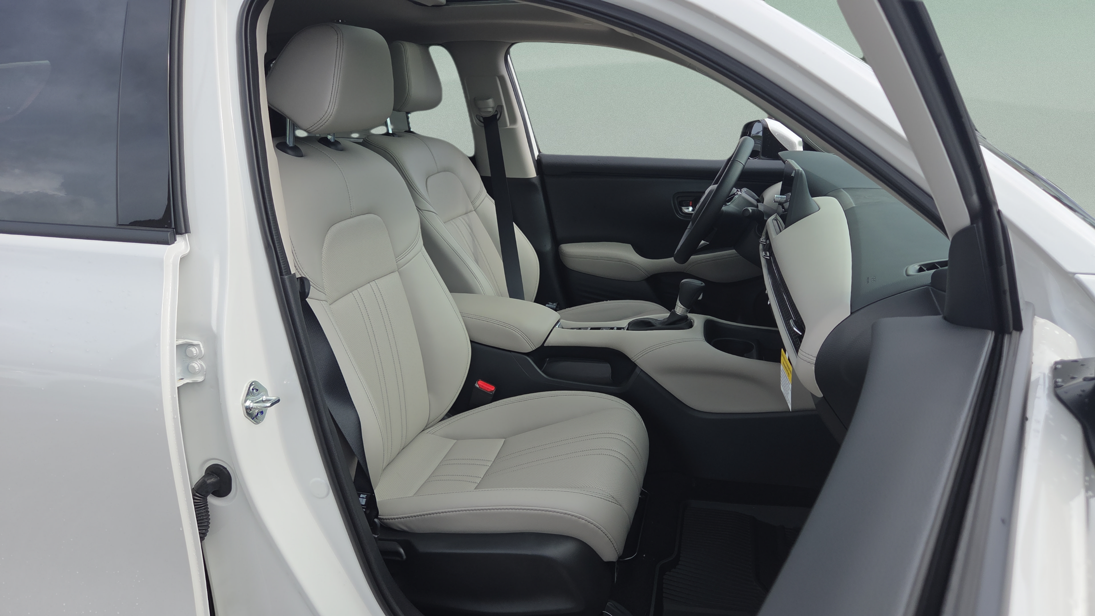 New 2027 Honda HR-V EX-L image 17